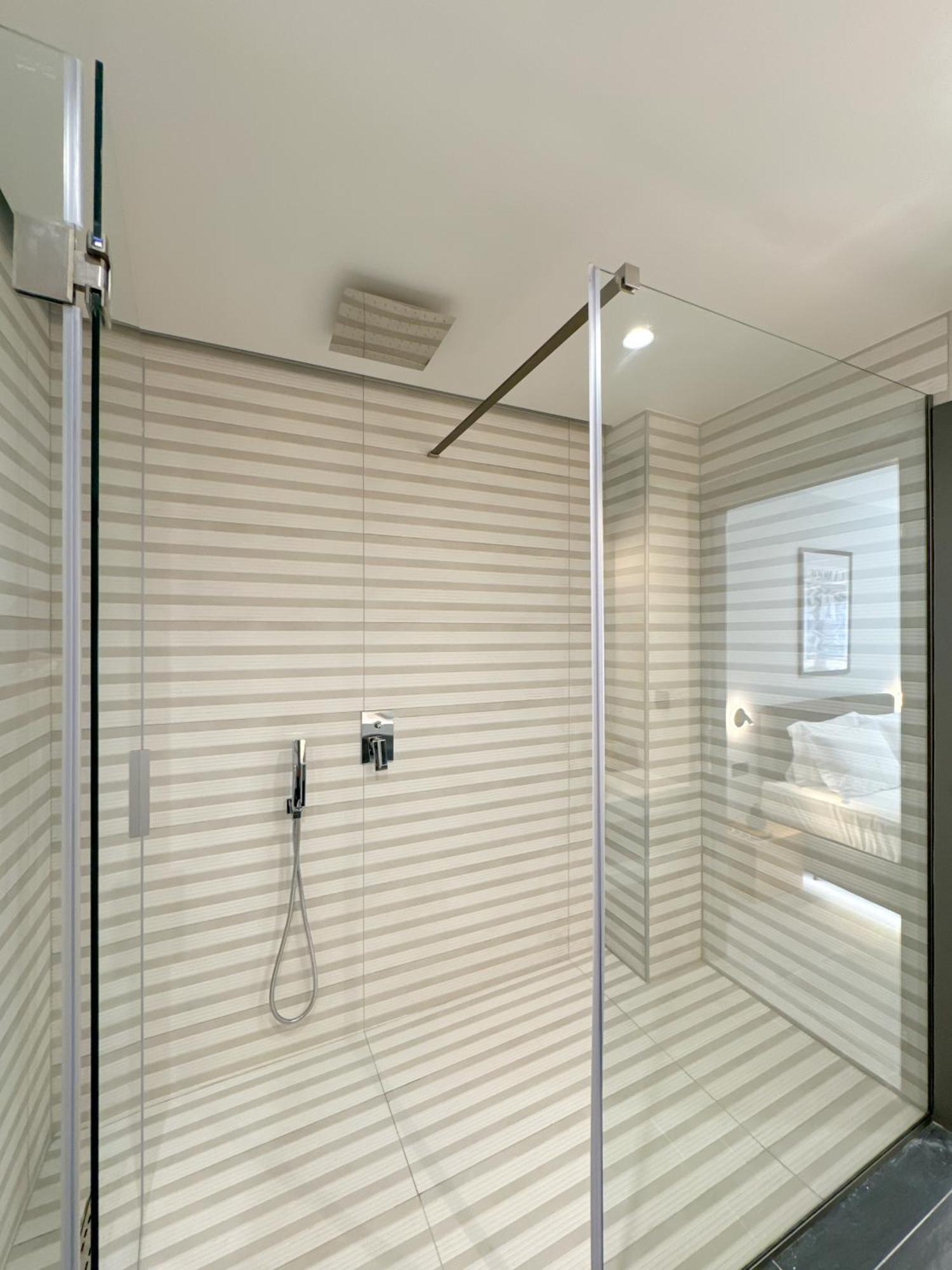 Luxury Downtown Apartment Α5 Salonicco Esterno foto